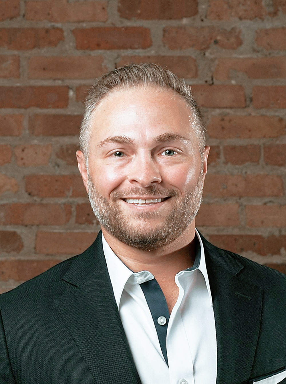4-cooler-logistics-culture-content-listing-leadership-member-2-michael-cherney-cofounder-ceo