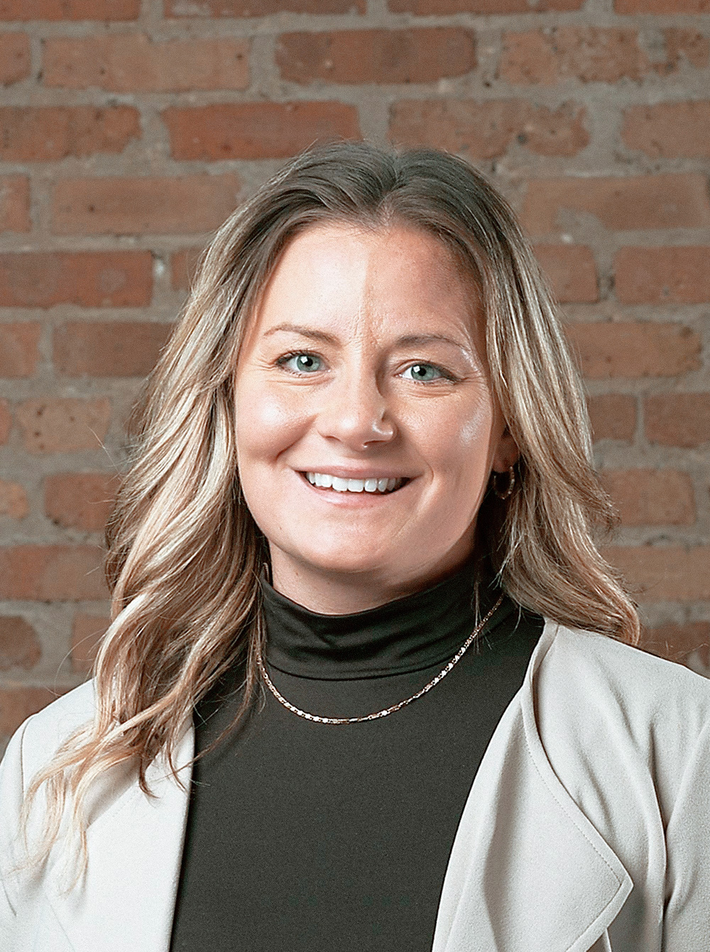 4-cooler-logistics-culture-content-listing-leadership-member-7-marta-kuzebski-senior-executive-vp-operations